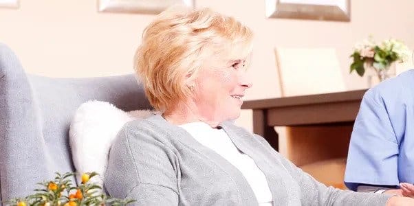 vanguard-care Lady in armchair
